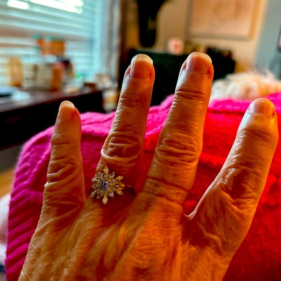 Silpada sterling silver and gold plated snowflake vintage ring. Size 8 - Picture 2 of 6